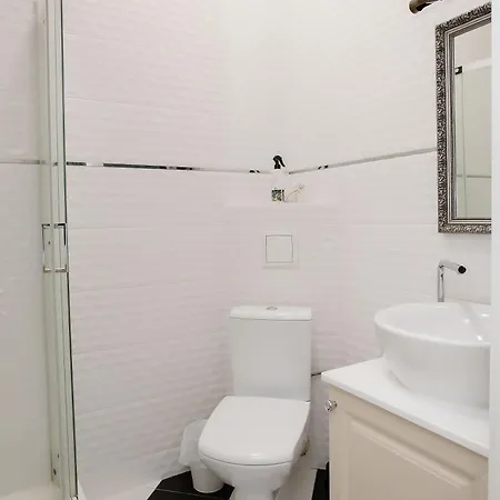 Del Rey Luxury Apartamento Leópolis